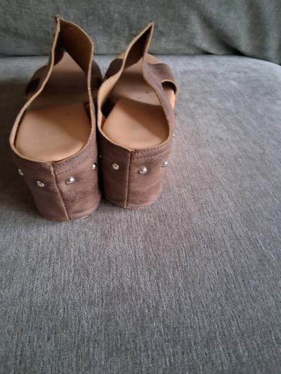 Both Size 9 very Stylish  Extremely Gently used