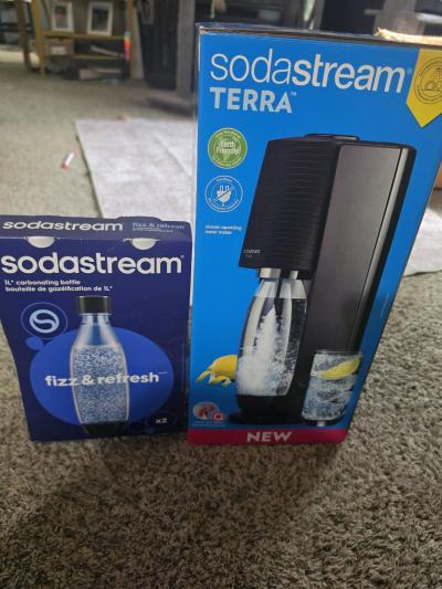 SodaStream Terra Sparkling Water Maker with 2 bottles includ - Thumbnail 2