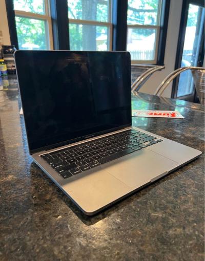 MacBook Pro working properly - Thumbnail 4