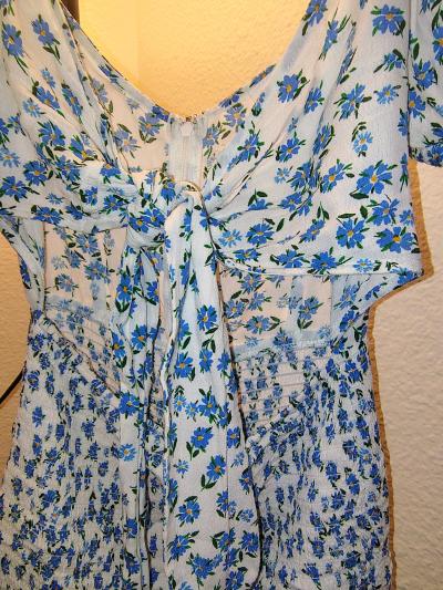 Floral print Summer Dress ties I the front - Thumbnail 3