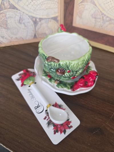 Corner Ruby cardinal teacup  saucer with a spoon new 3 x 45 - Thumbnail 5