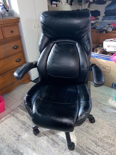lazboy chair - Thumbnail 2