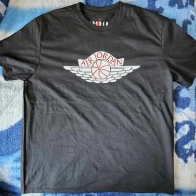 Air Jordan Tshirt - Thumbnail 2