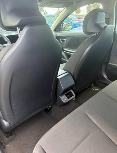 2026 Kia K4 LX - Thumbnail 5