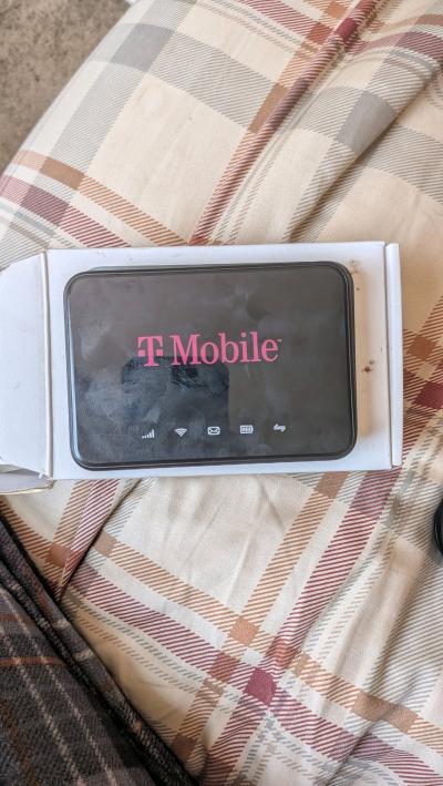 TMobile TMOHS1 4G LTE Portable WiFi Hotspot device