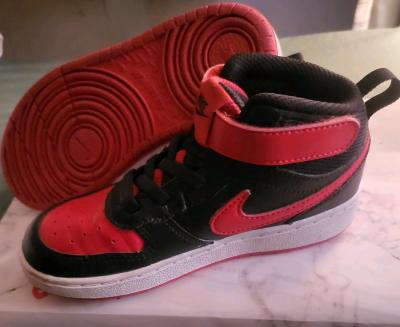 Nikes for toddlers - Thumbnail 2