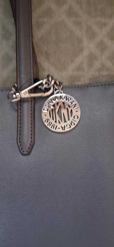 NEW DKNY LEATHER SHOULDER TOTE BAG - Thumbnail 3