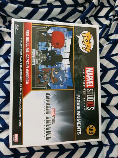 redskull and captain America funkos - Thumbnail 8