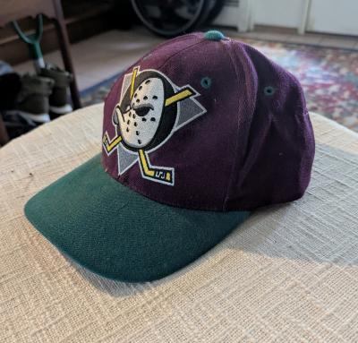 Vintage ANNCO NHL 90s Anaheim Mighty Ducks Snapback Hat RARE - Thumbnail 2
