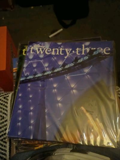 D23 magazines 14 in all 20 each all brand new - Thumbnail 9