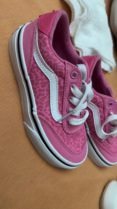 vans brand new never worn - Thumbnail 4