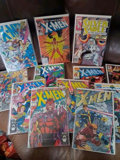 IM SORRY MARVEL BUT IM CLEANING OUT MY COMICS