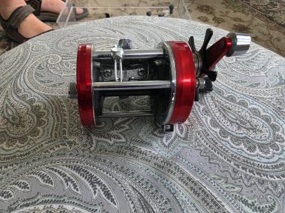 Abu Garcia Ambassadeur 7000 Fishing Reel - Thumbnail 2