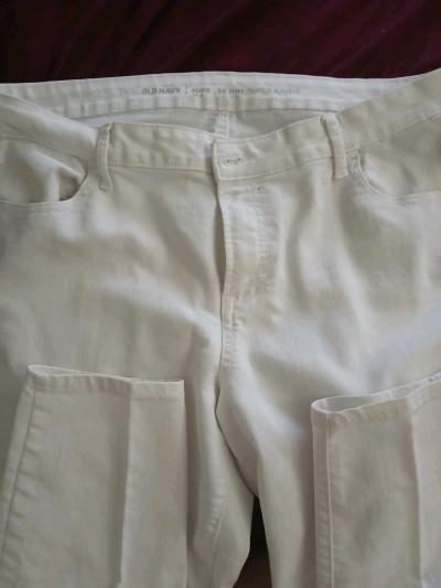 White jeans Old Navy