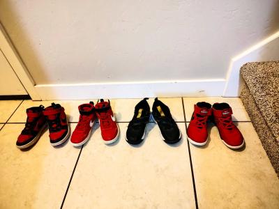 kids Nike shoes size 13 C cash only