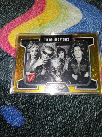 the omega 10 of 10 numbered rolling stones gold prizm card