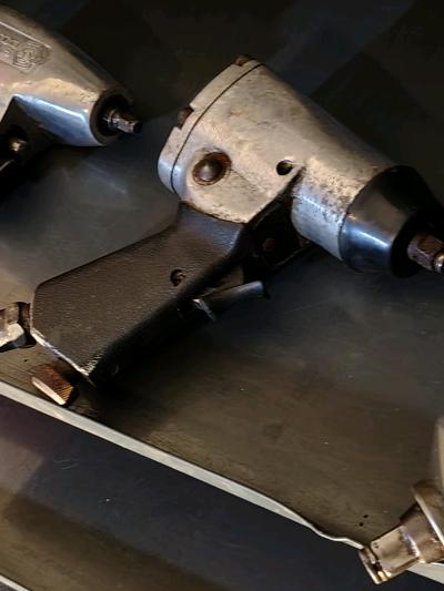 pneumatic tools with a few accessories and a vintage battery - Thumbnail 5