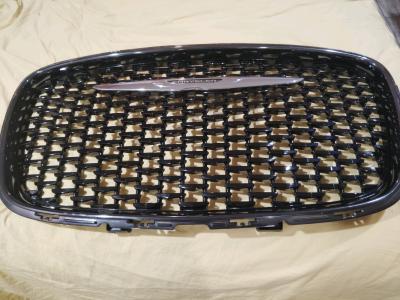 2017chrysler grille convertible 300 - Thumbnail 3