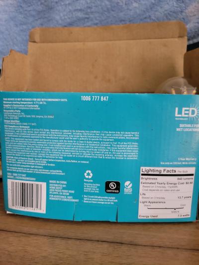 lightbulbs 3 large and 1 small - Thumbnail 4