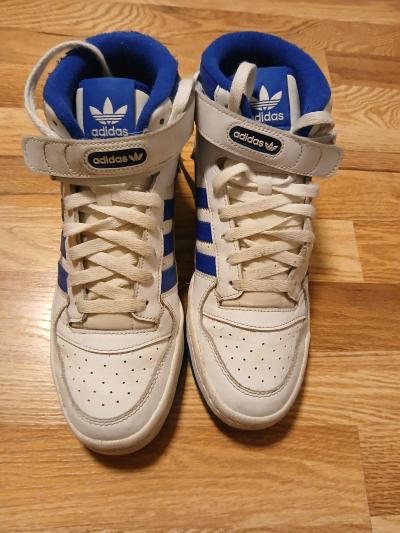 Shoes Adidas brand - Thumbnail 4