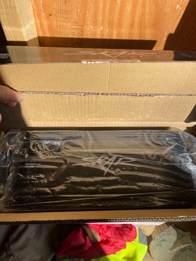 12 inch skar sub and skar amp and bass knob - Thumbnail 4
