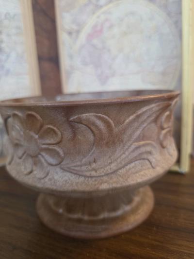 Vin Florlux Plastic Faux Wood Short Pedestal Planter 45 x 65