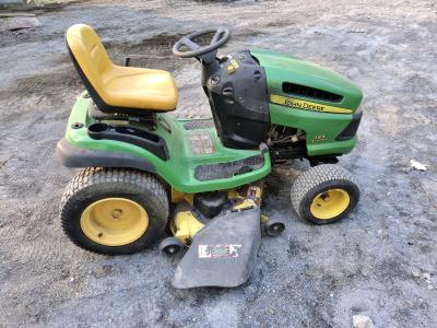 John Deere 145 automatic with 48in deck - Thumbnail 4