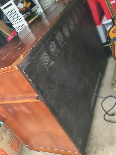 Inspirations Mahogany Plasma Lift Cabinet - Thumbnail 9