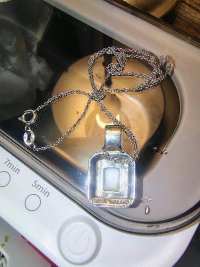 Cable Necklace with Mother of pearl
