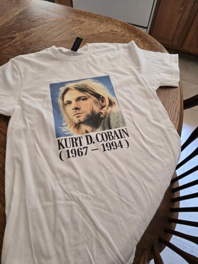 Kurt Cobain Birthdate and the End - Thumbnail 3