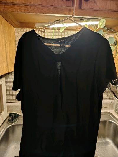 womens Liz Claiborne knit short sleeve blouse
