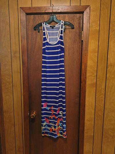 ladies strapless dress size small