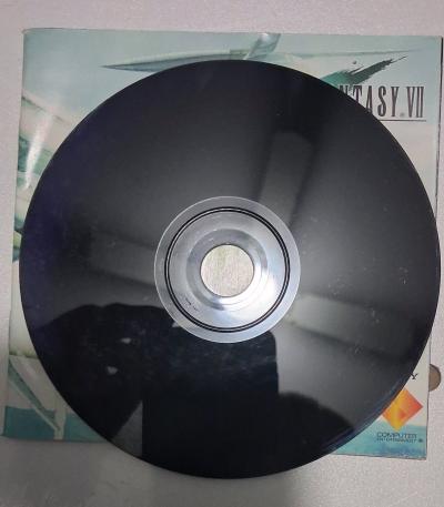 Final Fantasy VII PS1 Complete Black Label  3 Discs  Manual - Thumbnail 6
