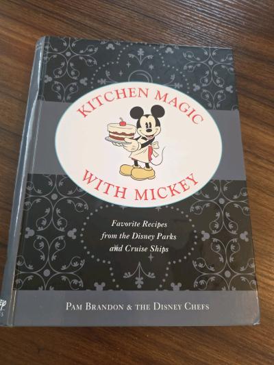 Disney Kitchen Magic with Mickey 1025 x 8 in R1