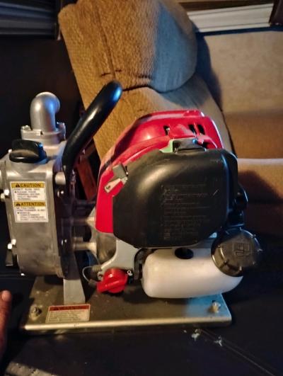 Honda wx10 4 stroke water pump 32 gallons a min - Thumbnail 4