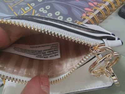 This is a white Victorias Secret foldover card case keychain - Thumbnail 2