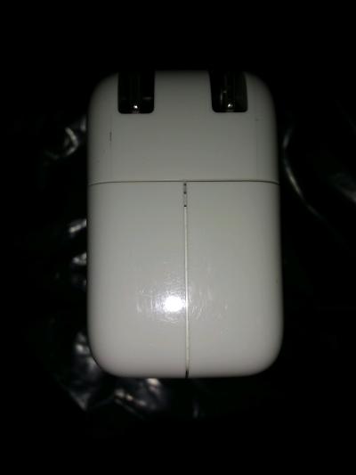 Apple 10W USB A Power Adapter - Thumbnail 5