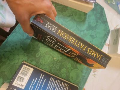 Hardcover novels books 5 each - Thumbnail 5