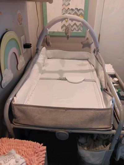 baby Changing table - Thumbnail 4