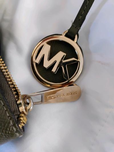 Michael Kors Voyager Medium Saffiano Leather Tote Bag in Oli - Thumbnail 3