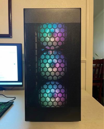gaming pc working properly in good condition - Thumbnail 3