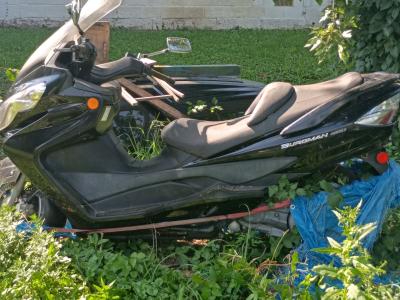 Suzuki Scooter Never Driven - Thumbnail 8
