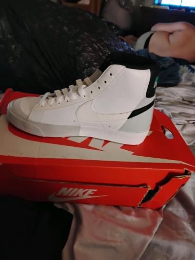 brand new pair of Nikes size 3 - Thumbnail 3