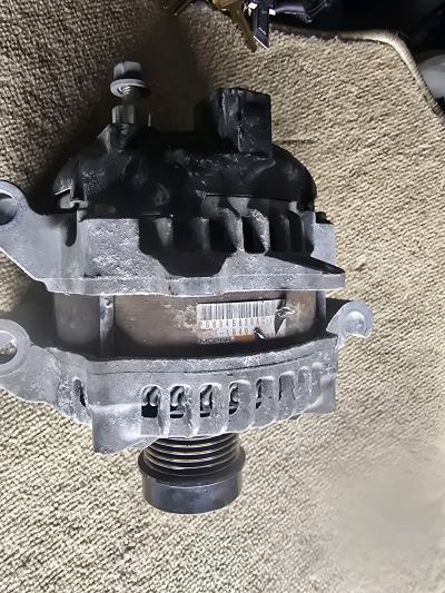 Alternator for Jeep Wagoneer 2022 - Thumbnail 3