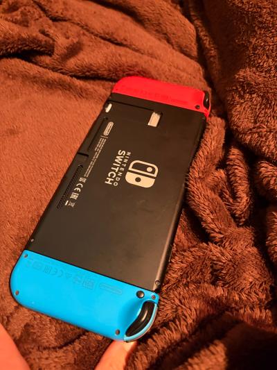 Nintendo switch just console dont have regular charger - Thumbnail 3