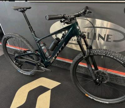 Brand New scott lumen 920 bike