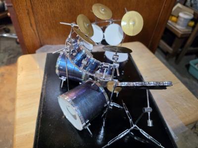 Miniature handmade model drum set - Thumbnail 4