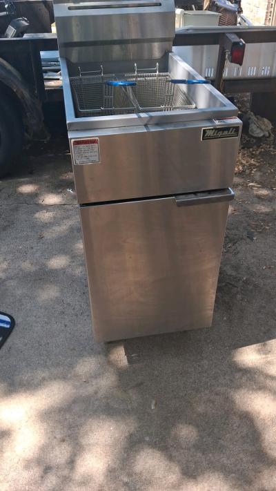 migali restaraunt  stainless deep fryer