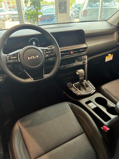 2026 Kia Seltos SX Tubro AWD - Thumbnail 6