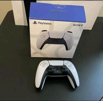 Playstation5 Console - Thumbnail 6